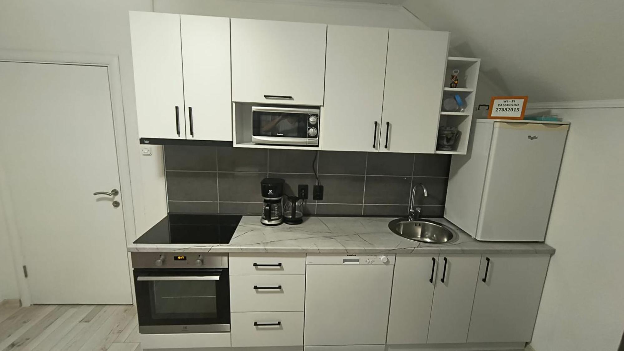 Apartment Gradina Korenica Luaran gambar