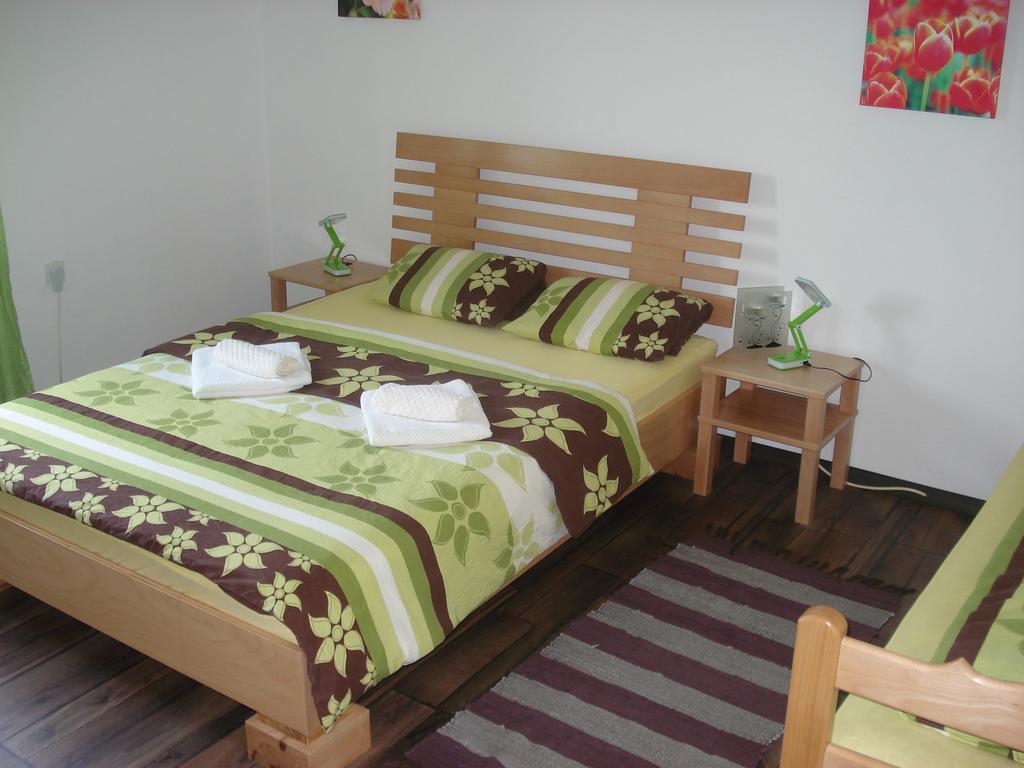 Apartment Gradina Korenica Luaran gambar